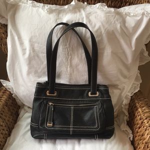 Tiganello black leather purse w 5 pockets